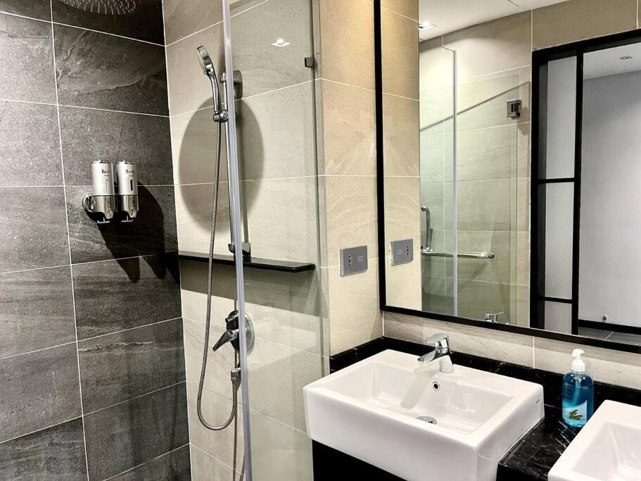 #23 Kl Towel View Twin Bed Suites @ Infinity Pool Kuala Lumpur Exterior foto